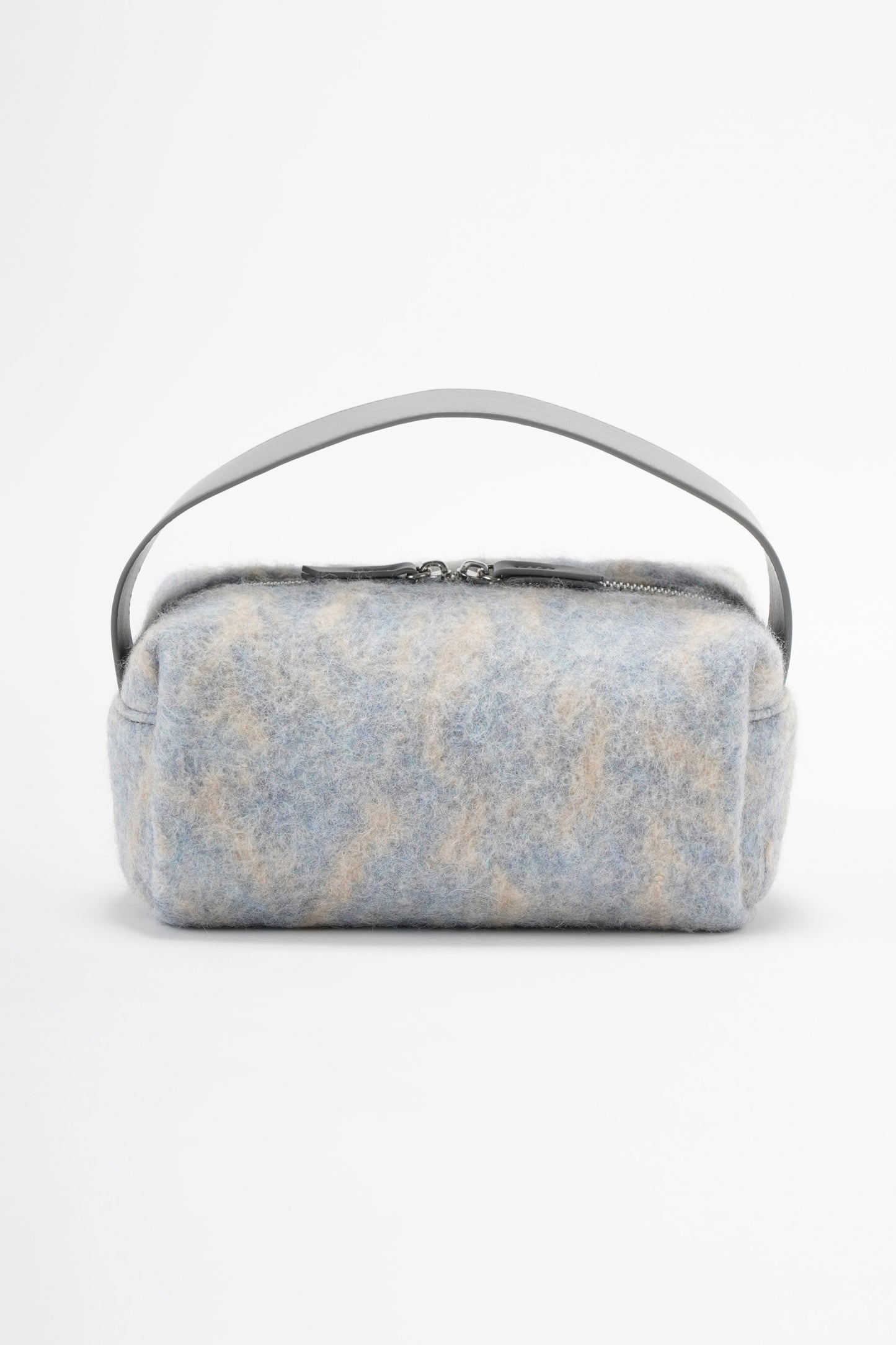 #021-7 Square Poach Bag_33