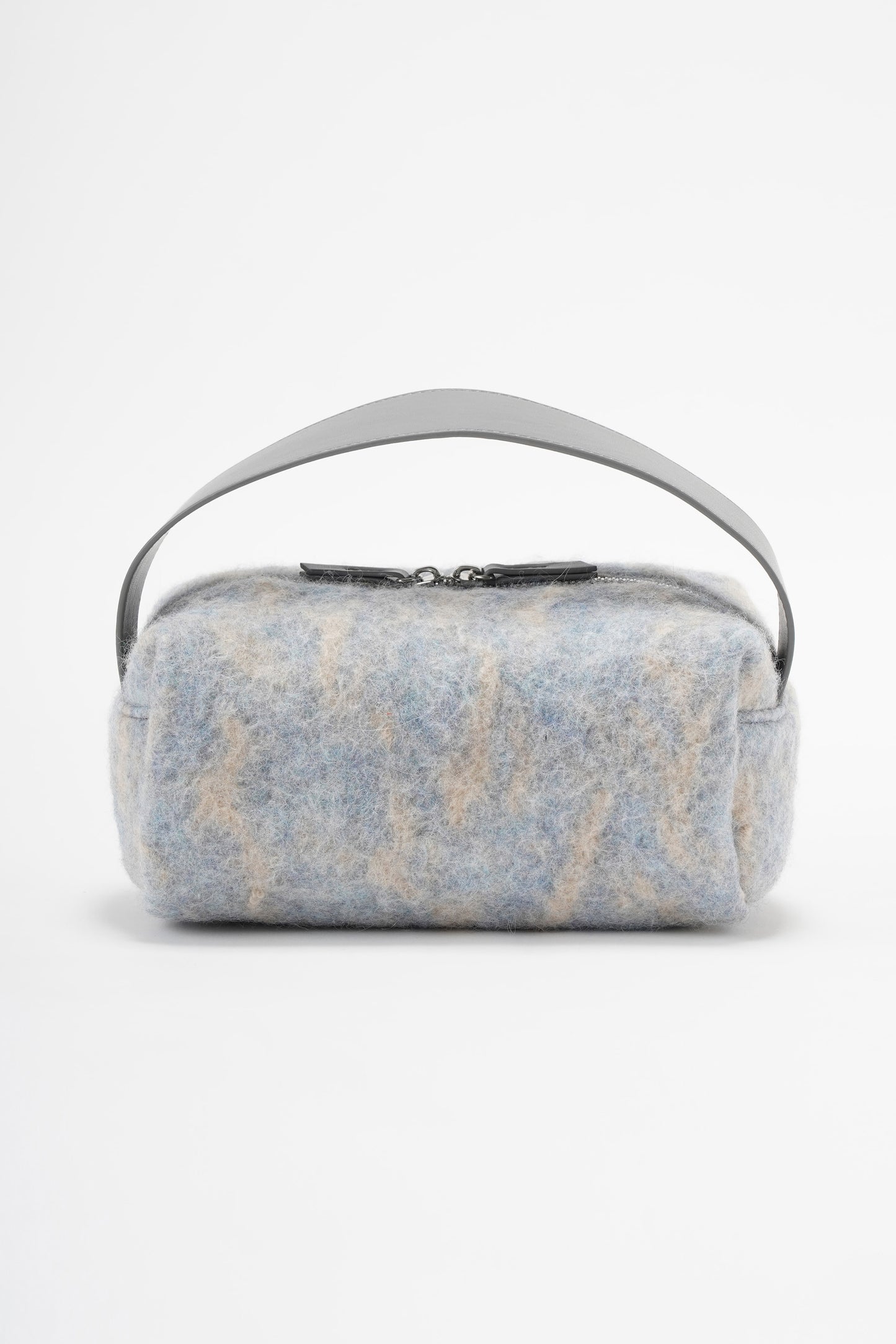 #021-7 Square Poach Bag_33