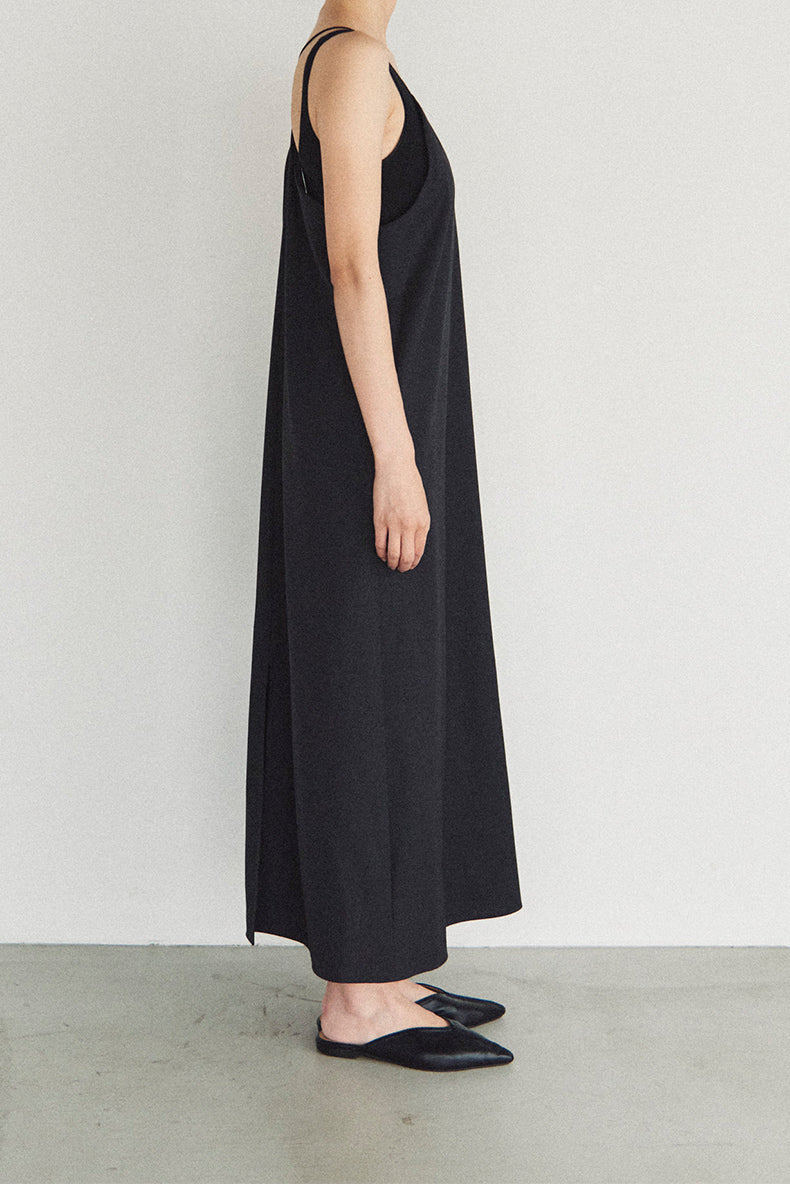 #011-3 camisole dress