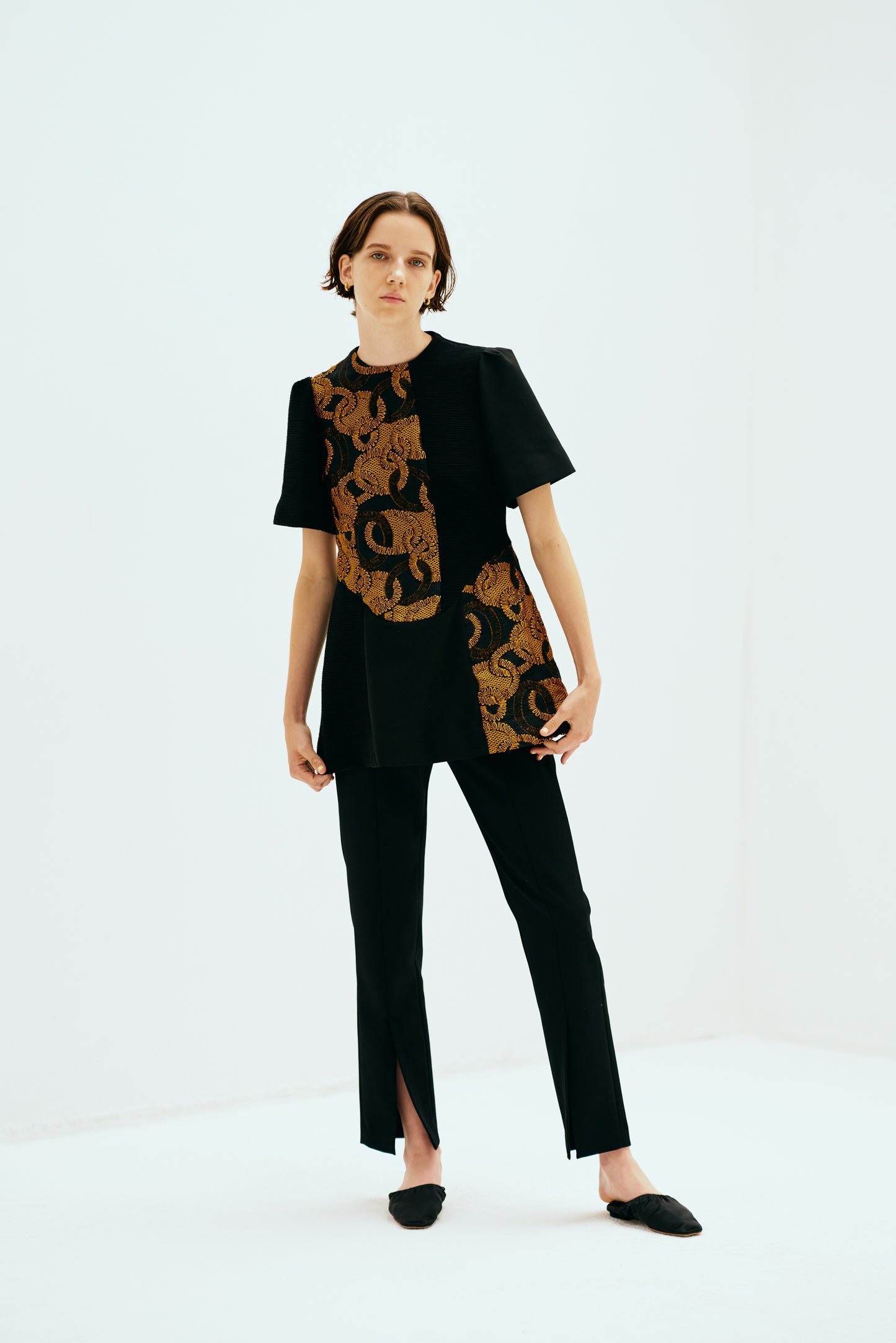 #006 Mix Blouse